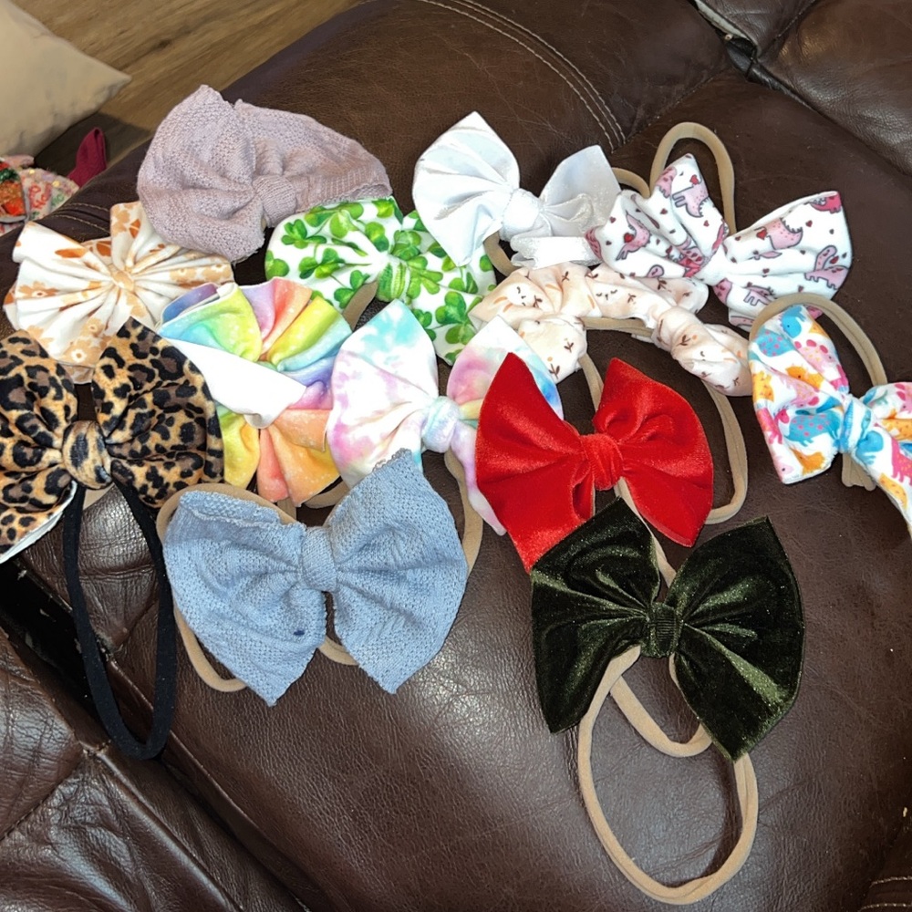 Baby Bows on Nylon